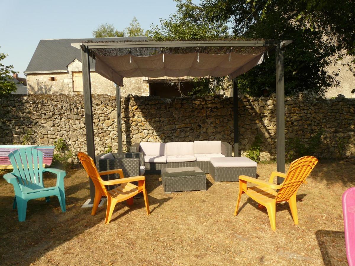 Les Hirondelles Bed & Breakfast Онзан Екстериор снимка