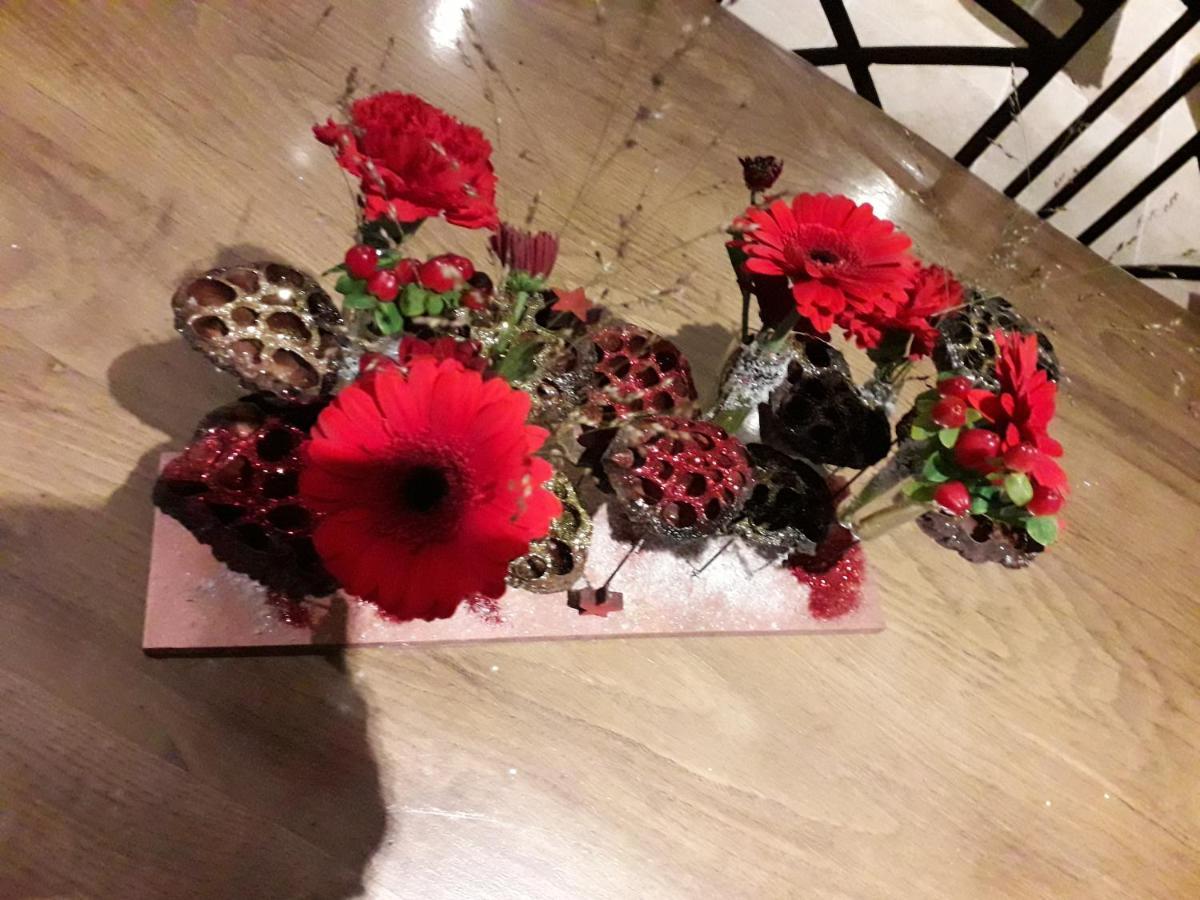 Les Hirondelles Bed & Breakfast Онзан Екстериор снимка